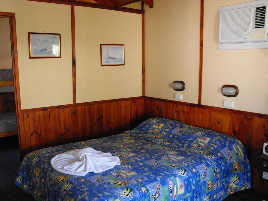 Smugglers Cove Holiday Village フォースター 部屋 写真