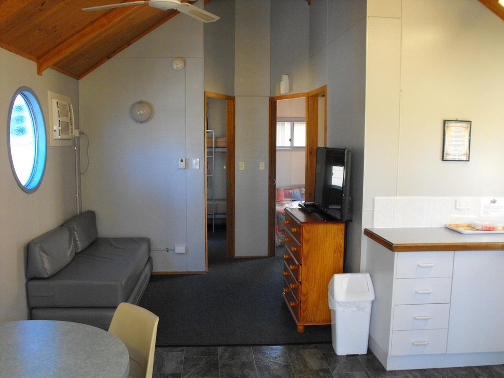 Smugglers Cove Holiday Village フォースター 部屋 写真