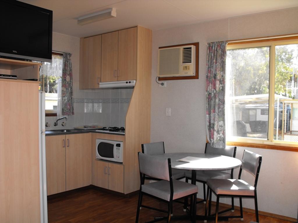 Smugglers Cove Holiday Village フォースター 部屋 写真